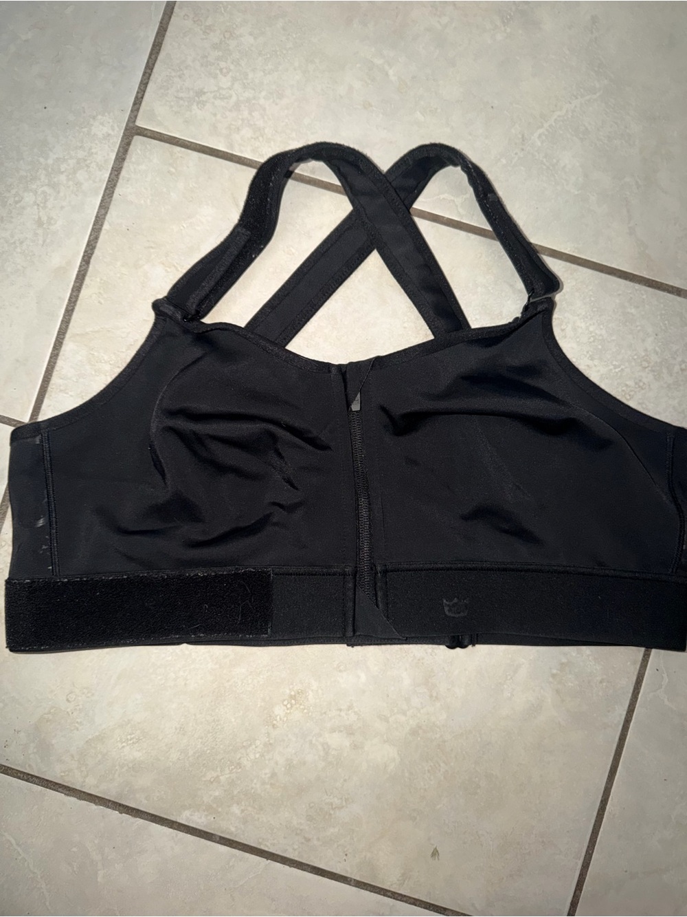 SHEFIT Black Front-Closure Crossback Sports Bra